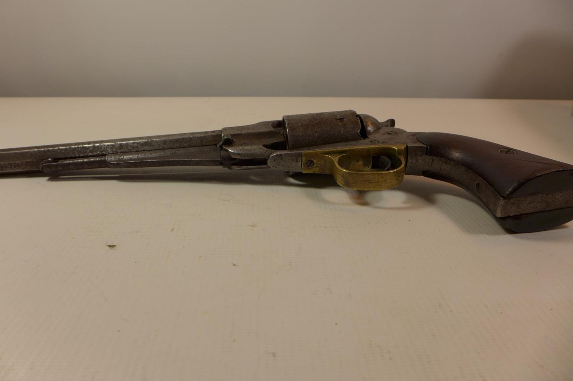 A REMINGTON 44 CALIBRE PERCUSSION CAP CONVERSION TO RIMFIRE NEW ARMY MODEL REVOLVER, MAKERS MARK TO. - Image 8 of 10