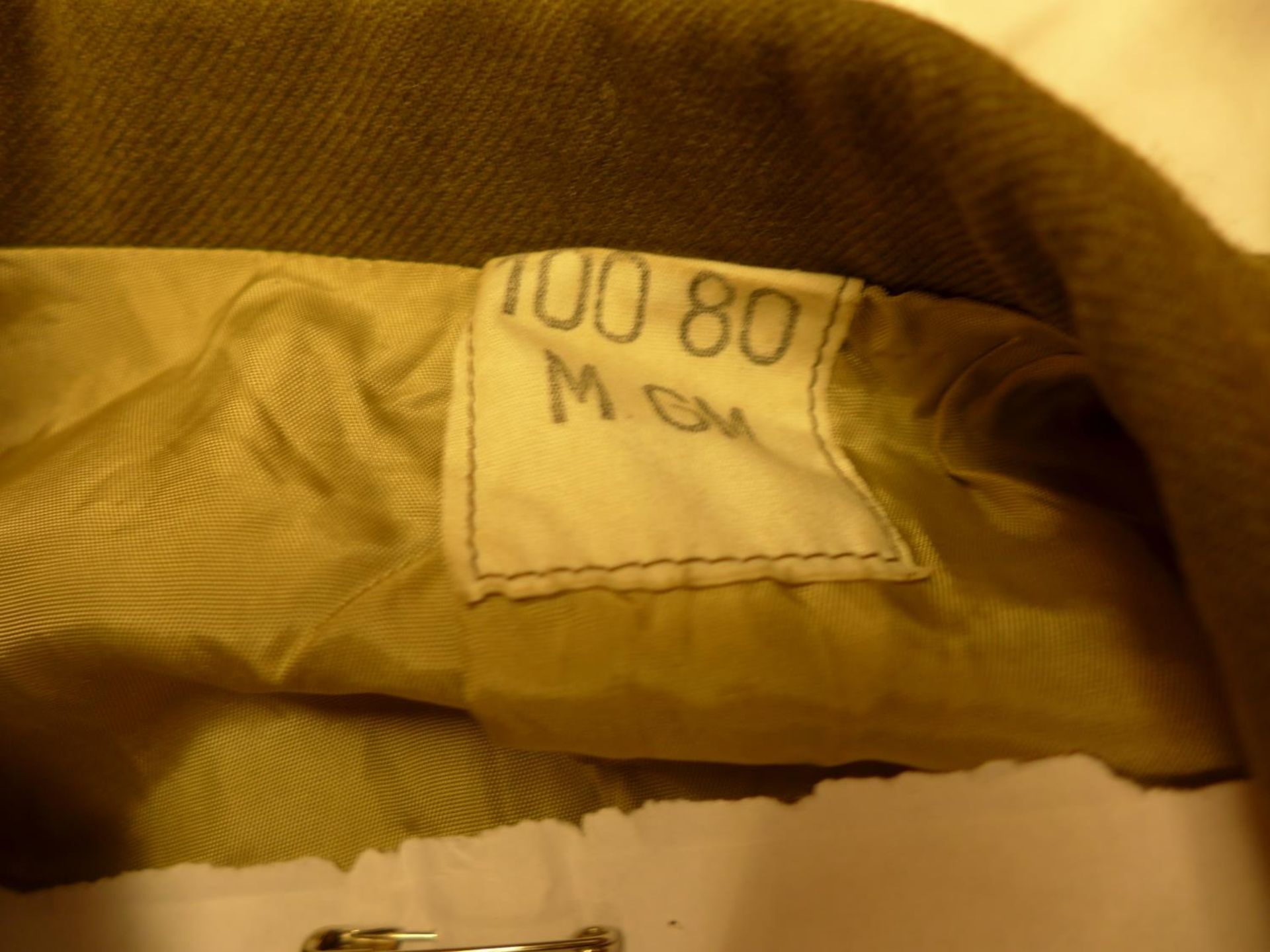 A FRENCH ARMY TUNIC AND A FRENCH ARMY GREAT COAT, SIZE 38-40" CHEST, 18" ARMPITS TO CUFF - Image 8 of 8