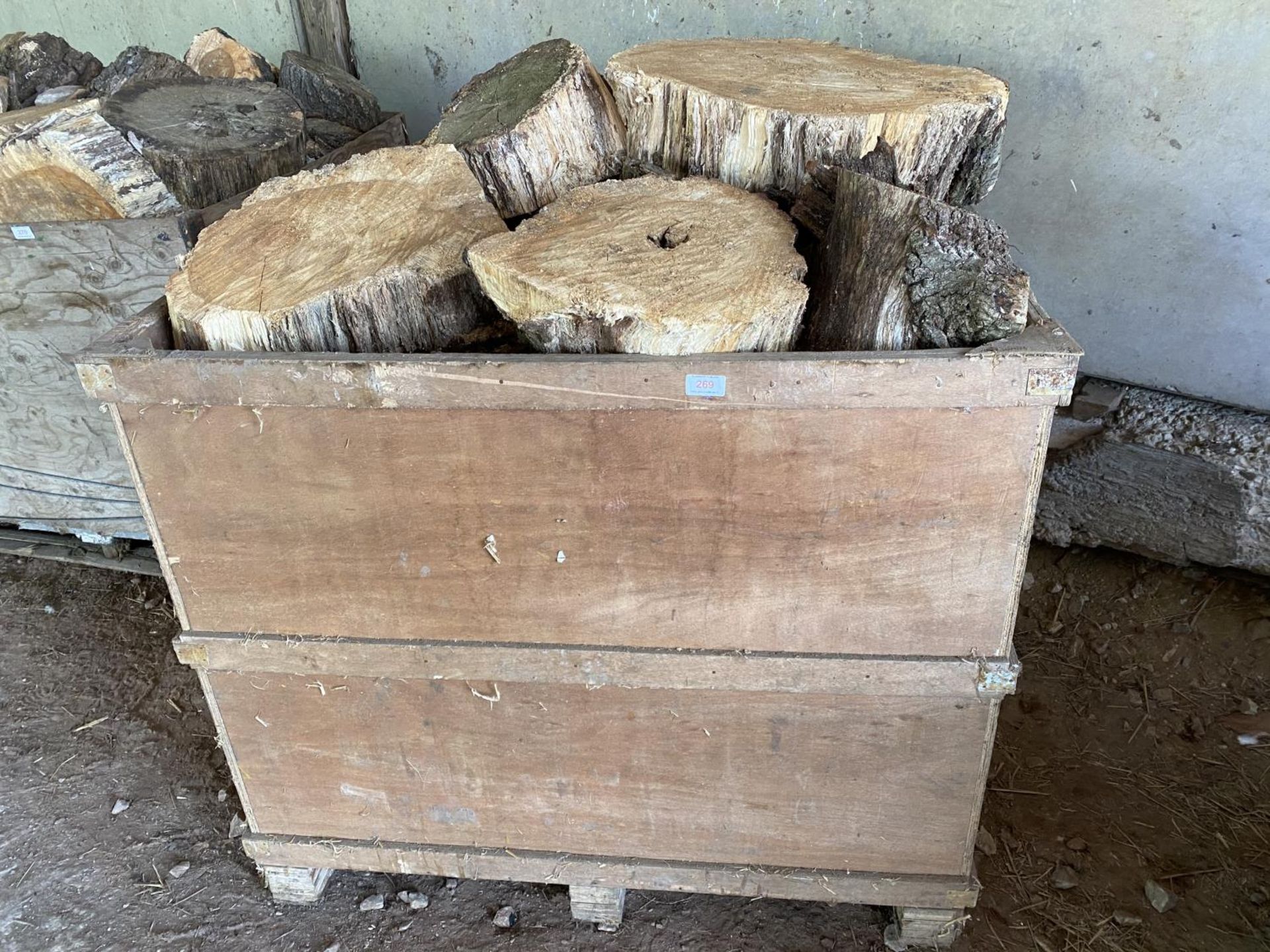 PALLET BOX OF TIMBER