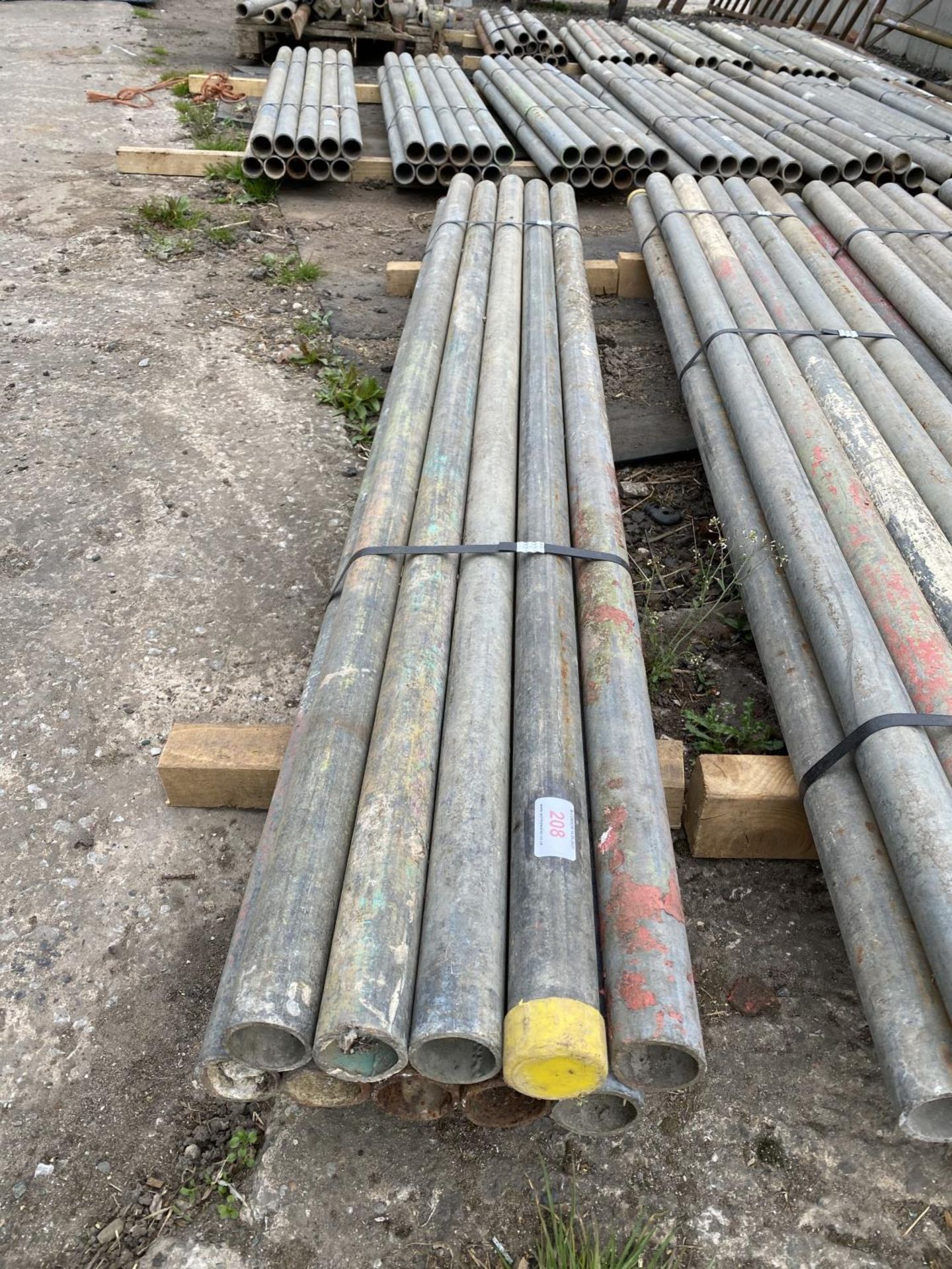 SCAFFOLD PIPES 6' LONG TO BE SOLD PER PIPE WITH THE OPTION ON THE FOLLOWING PIPES