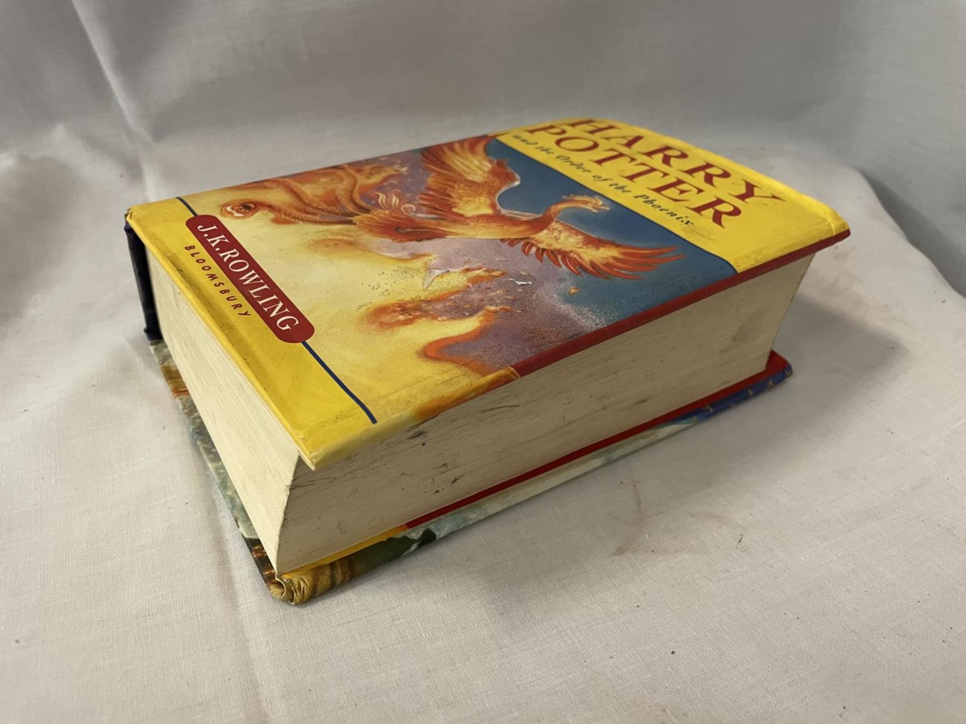 A FIRST EDITION HARRY POTTER AND THE ORDER OF THE PHOENIX HARD BACKED BOOK - Image 4 of 4