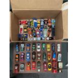 A LARGE COLLECTION OF DIE CAST TOY CARS INCLUDING MATTEL, MATCHBOX ETC.