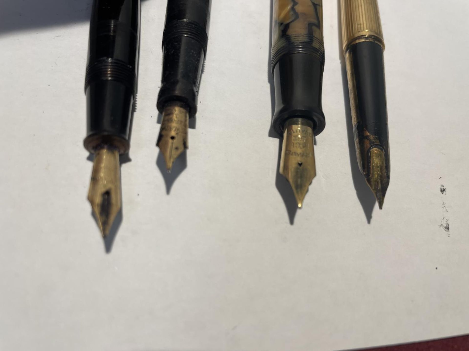 FOUR VINTAGE FOUNTAIN PENS - THREE WITH 14 CARAT AND ONE 18 CARAT GOLD NIBS - Image 3 of 3