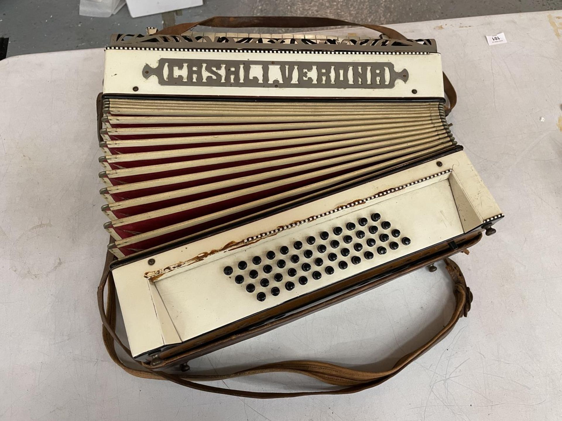 A VINTAGE ACCORDIAN - Image 5 of 5