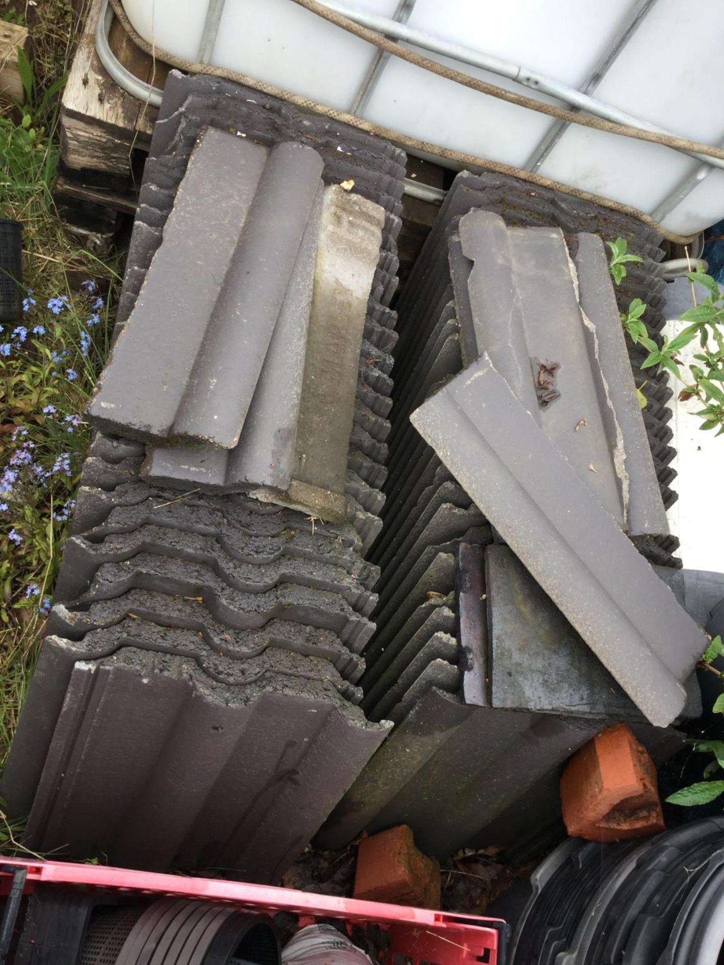 A QUANTITY OF ROOF TILES (52) NB:THESE ITEMS ARE TO BE COLLECTED FROM HEATHER BANK FARM, - Image 2 of 2