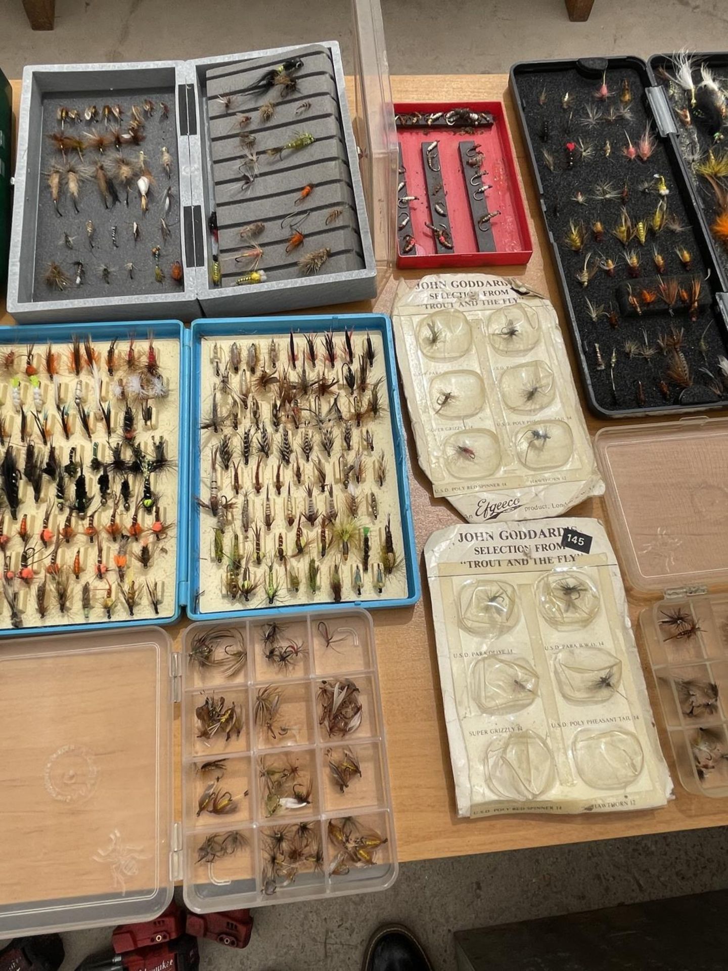 AN ASSORTMENT OF 11 BOXES OF FISHING FLIES - Image 3 of 4
