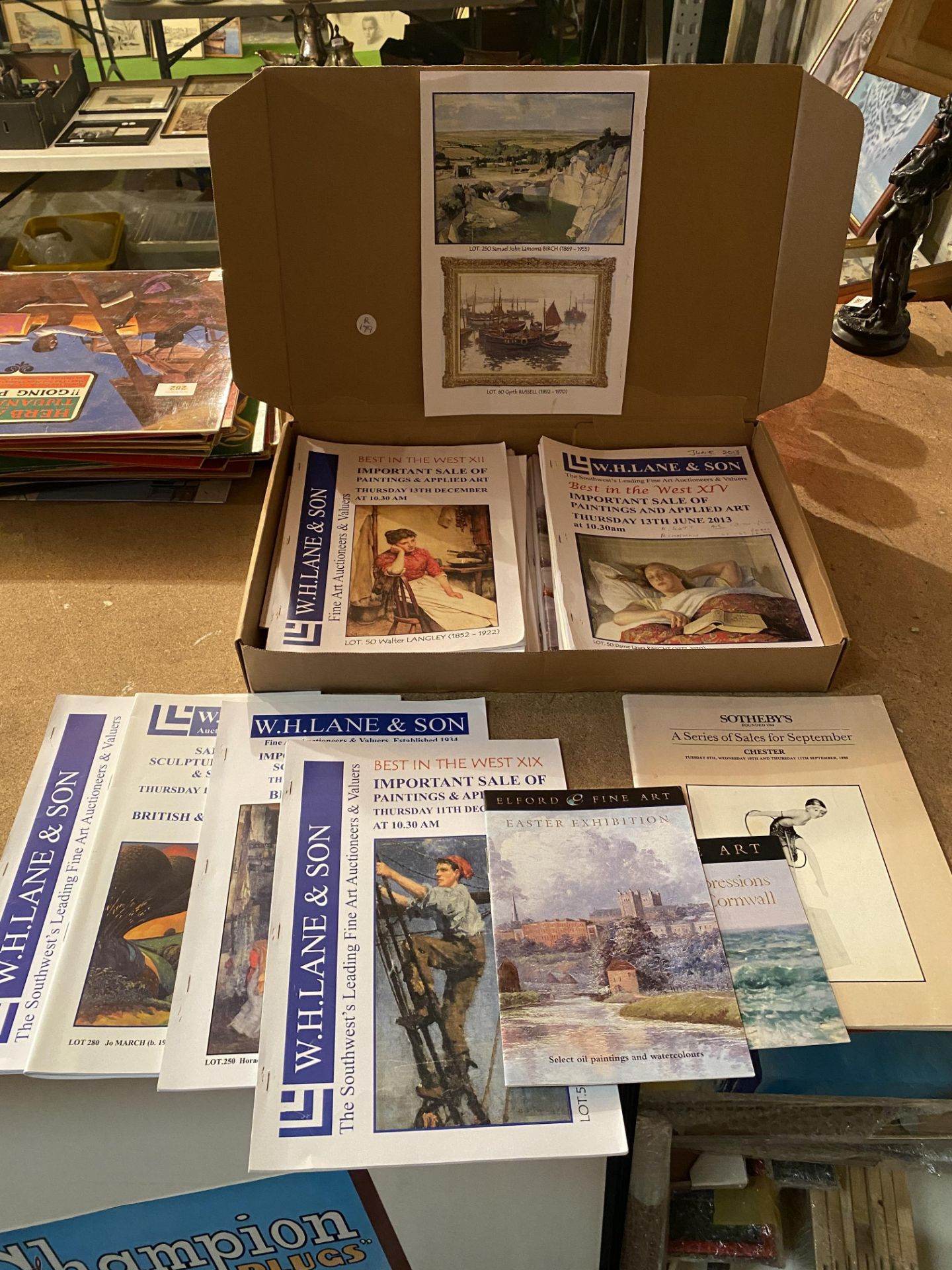 A LARGE COLLECTION OF CORNISH AUCTION CATALOGUES TO INCLUDE W.H.LANE & SONS AND A SOTHERBY'S OF