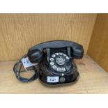A VINTAGE TTR BELL TELEPHONE FROM THE MFG COMPANY