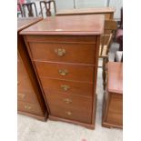 A STAG VANITY CHEST OF DRAWERS, 20.5" WIDE