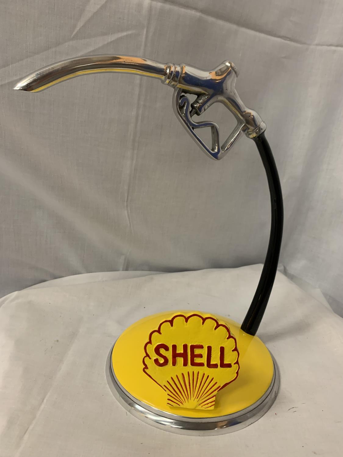 A SHELL PETROL PUMP HANDLE MODEL