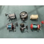 A GROUP OF FIVE FISHING REELS COMPRISING OF 1 SEA STREAK MULTIPLIER WITH BOXED SPARE SPOOL, A
