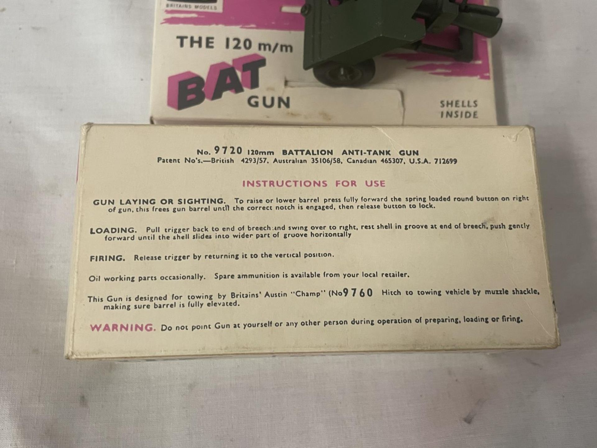 A BOXED BRITAINS 120 MM BAT GUN - Image 4 of 4