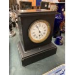 A MARBLE MANTLE CLOCK 27.5CM HIGH