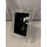 A WATERFORD CRYSTAL PHOTOGRAPH FRAME FOR A 10CM X 15CM PHOTO