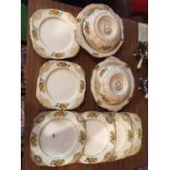 'ROYAL CHESTER' PART DINNER SERVICE TO INCLUDE SEVEN DINNER PLATES, NINE SIDE PLATES AND TWO