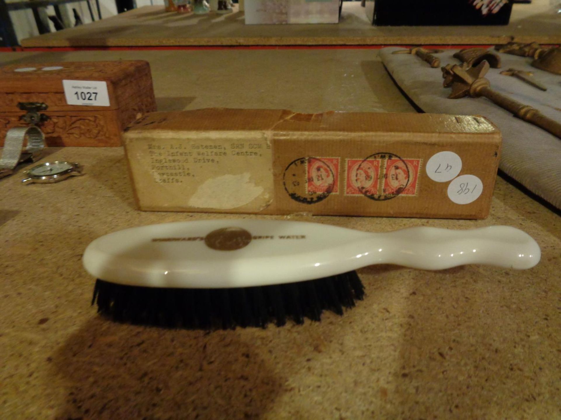 A VINTAGE BOXED WOODWARDS GRIPE WATER BRUSH