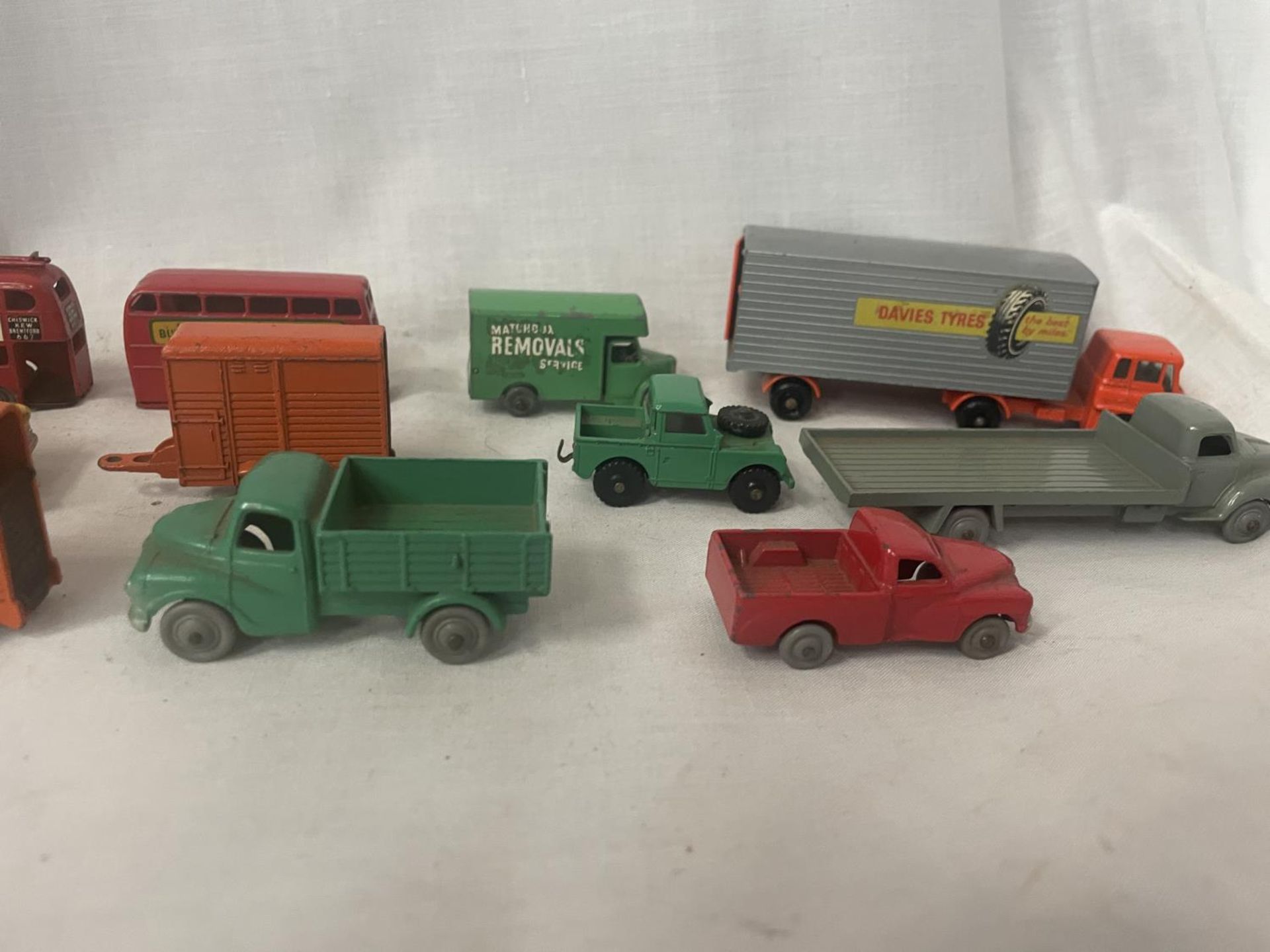 FOURTEEN VINTAGE LESNEY MODEL VEHICLES - Image 3 of 5