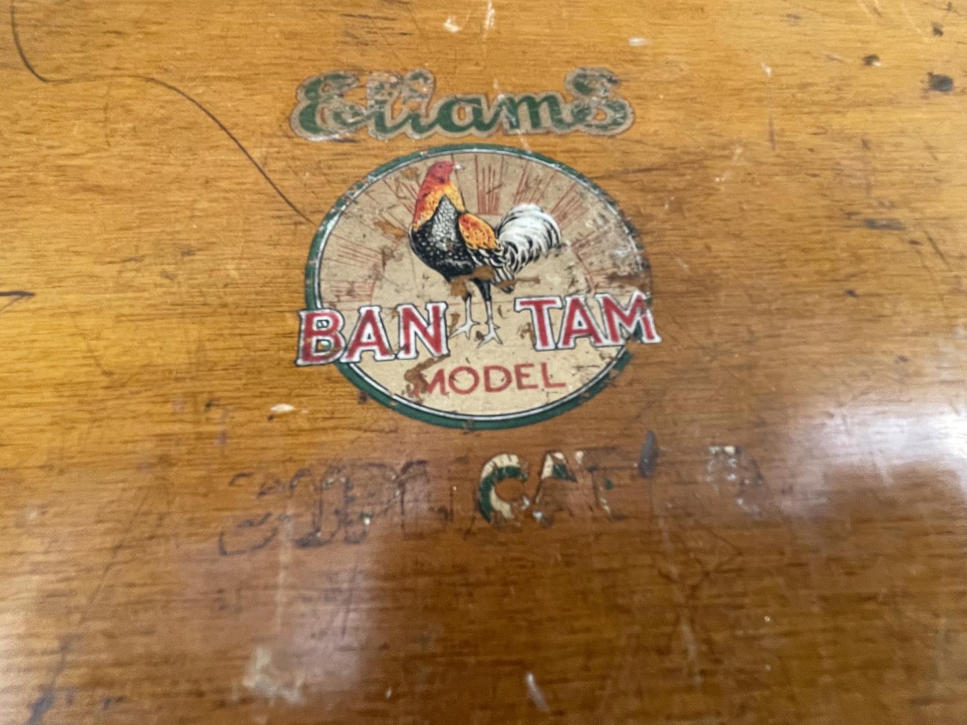 A VINTAGE 'ELLAMS BAN TAM' MODEL DUPLICATOR INK BOX - Image 5 of 5