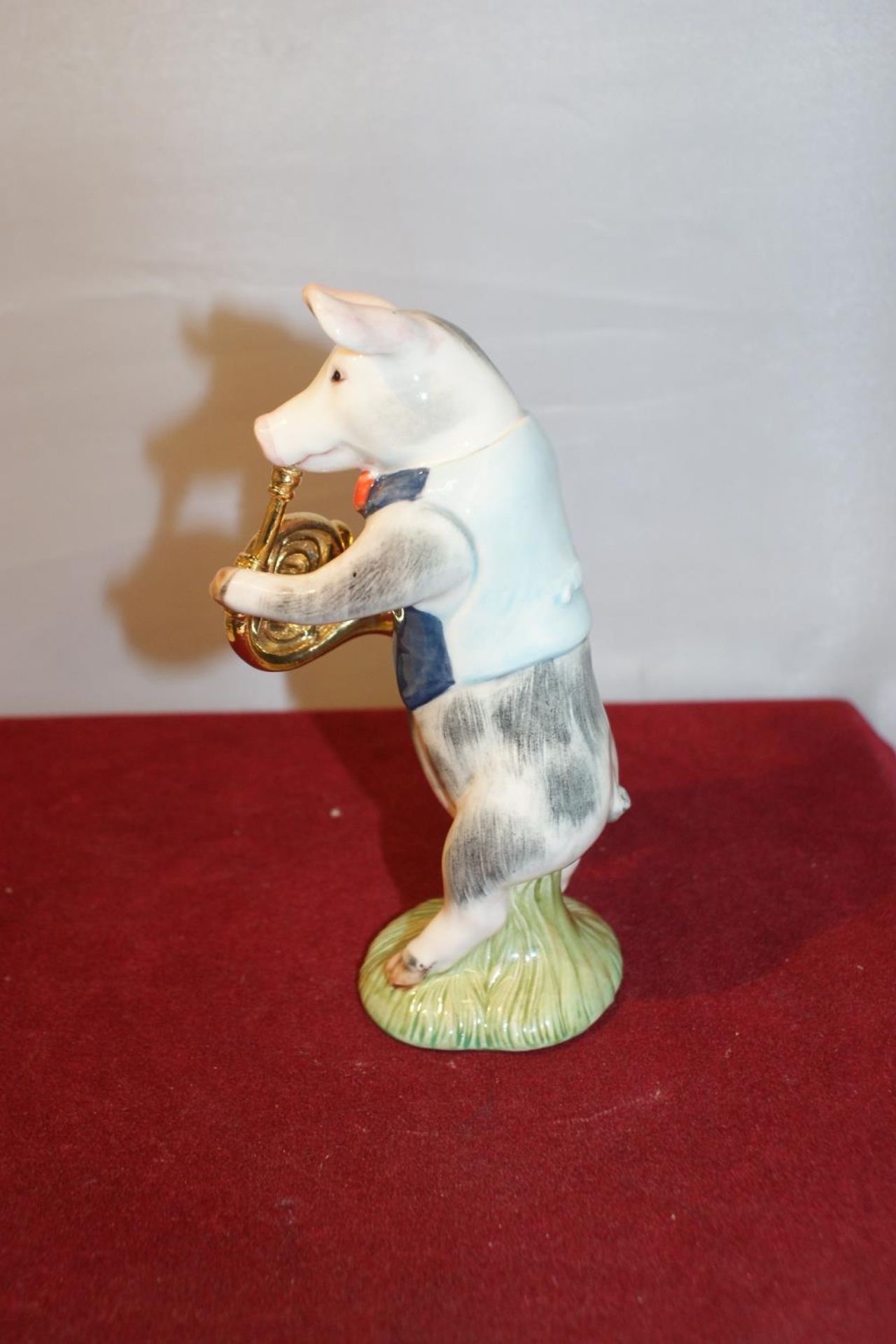 A BOXED BESWICK SPECIAL EDITION BENJAMIN PIG - Image 3 of 5