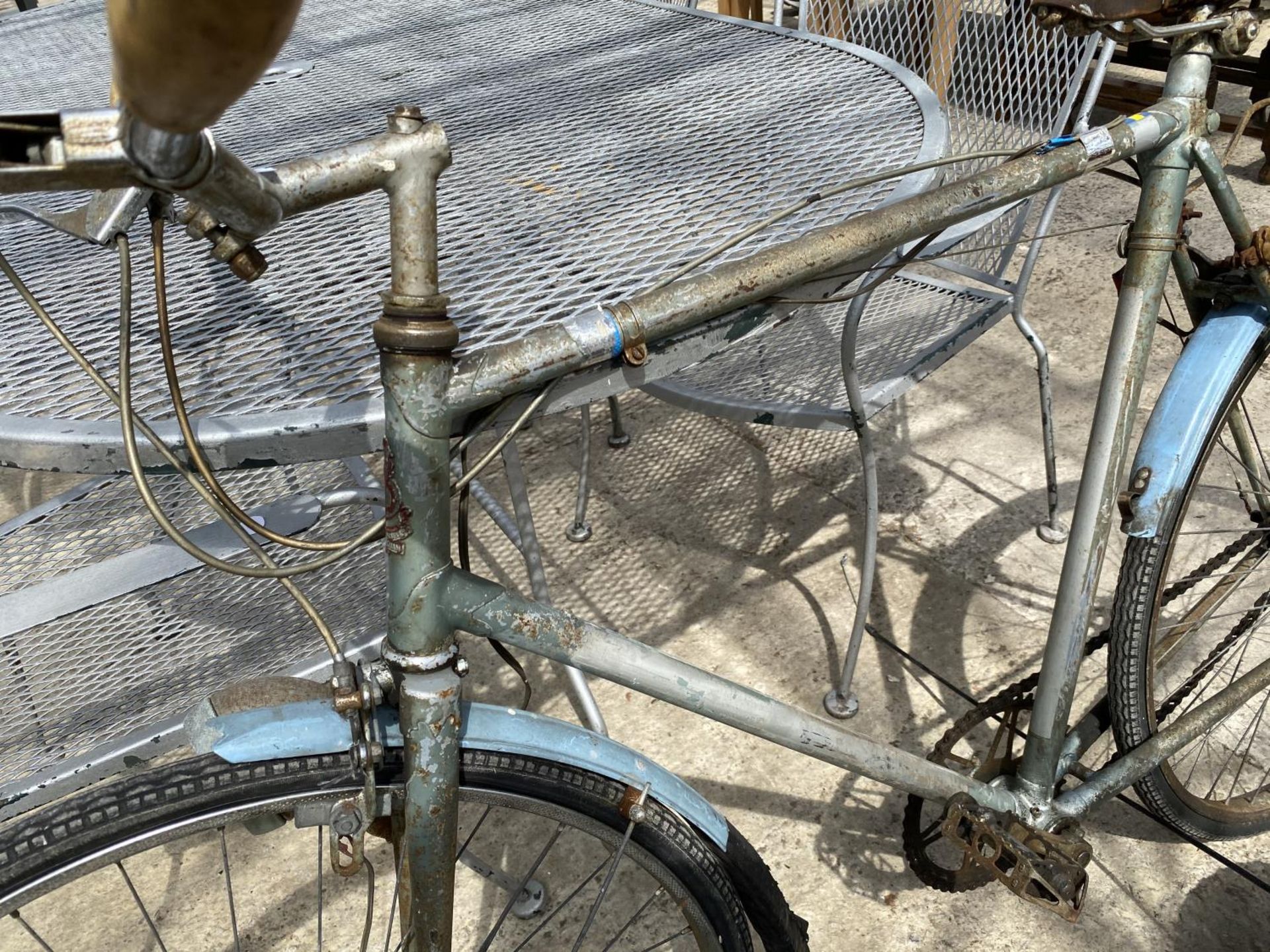 A VINTAGE DAWES CYCLES GENTS BIKE - Image 2 of 4