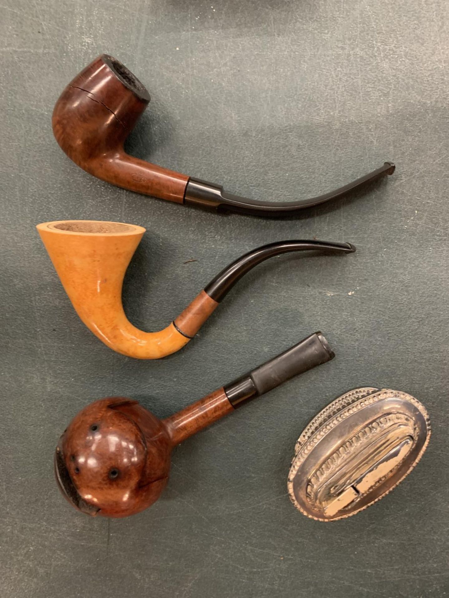 A VINTAGE BURL WOOD HURRICANE PIPE, A WOLF OF LONDON SHERLOCK HOLMES PIPE, A FURTHER EXAMPLE AND A
