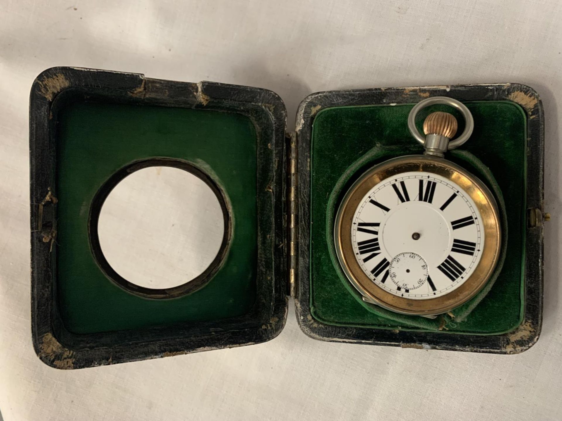 A GOLIATH POCKET WATCH, NO HANDS BUT MOVEMENT WORKING AT TIME OF CATALOGING IN A FITTED WALKER AND - Image 3 of 5