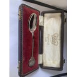 A BOXED ELIZABETH R 1953 CORONATION SPOON