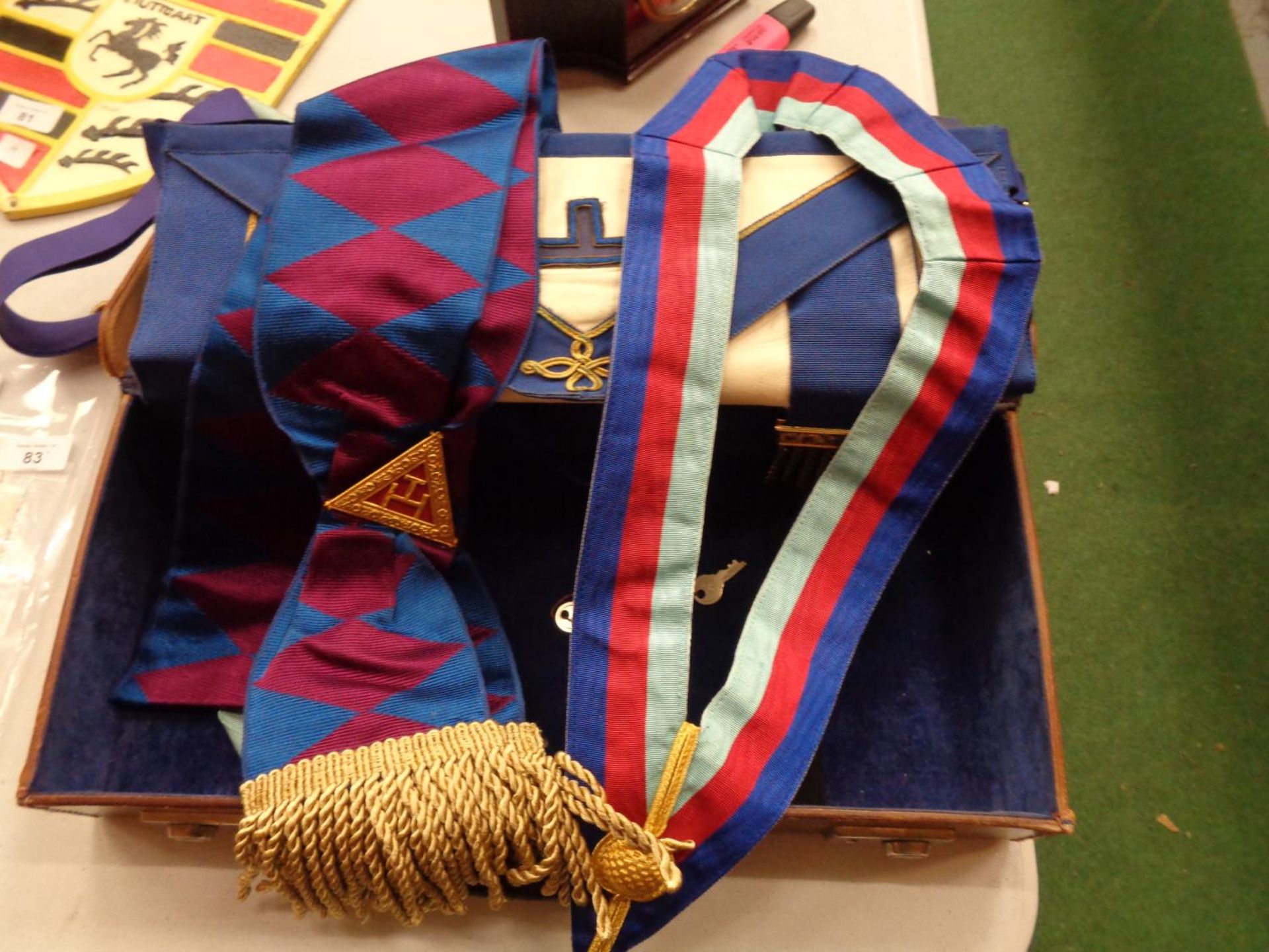 A LEATHER CASE CONTAINING MASONIC REGALIA - Image 5 of 5