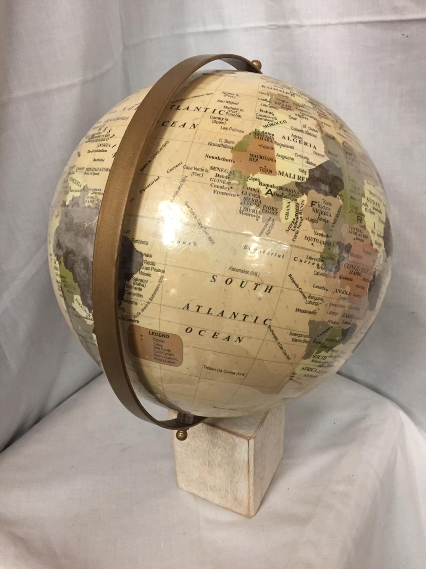 A LARGE GLOBE ON A WOODEN BASE - Image 3 of 3