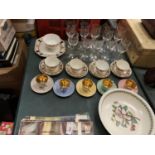 VARIOUS ITEMS TO INCLUDE A PORTMERRION BOWL, FIVE COLOURED CUPS AND SAUCERS, COURT CHINA TRIOS AND