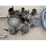 AN ASSORTMENT OF PEWTER ITEMS TO INCLUDE TEAPOTS, JUGS AND TANKARDS