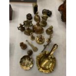 VARIOUS BRASSWARE ITEMS TO INCLUDE WELSH DOLLS, CANDLESTICKS, WEIGHTS ETC