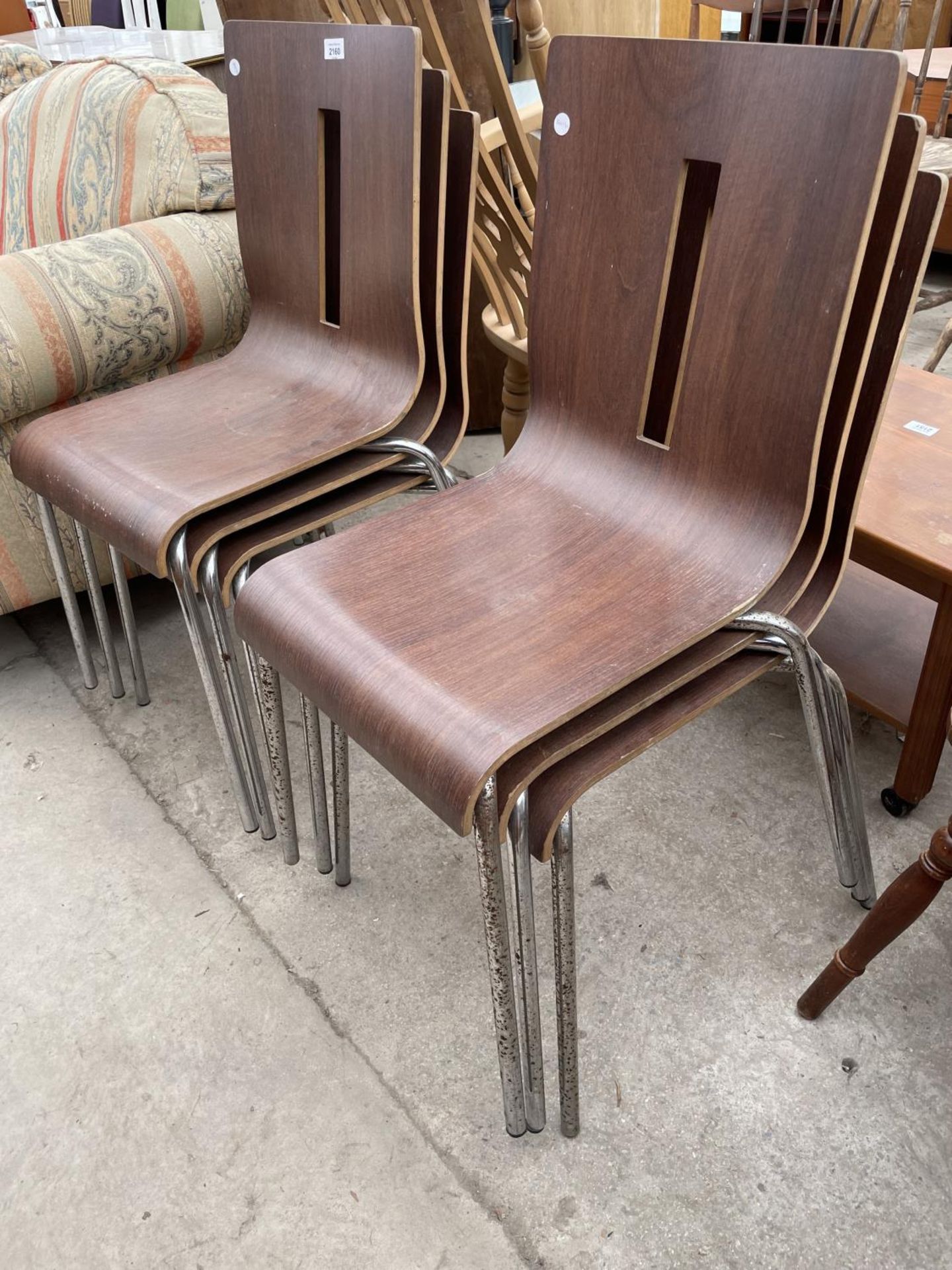A SET OF SIX BENTWOOD STACKING CHAIRS, ON TUBULAR CHROME FRAME - Image 3 of 3