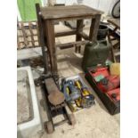 AN ASSORTMENT OF TOOLS TO INCLUDE DEWALT BATTERY DRILL, A BOSCH DRILL AND A TROLLEY JACK ETC