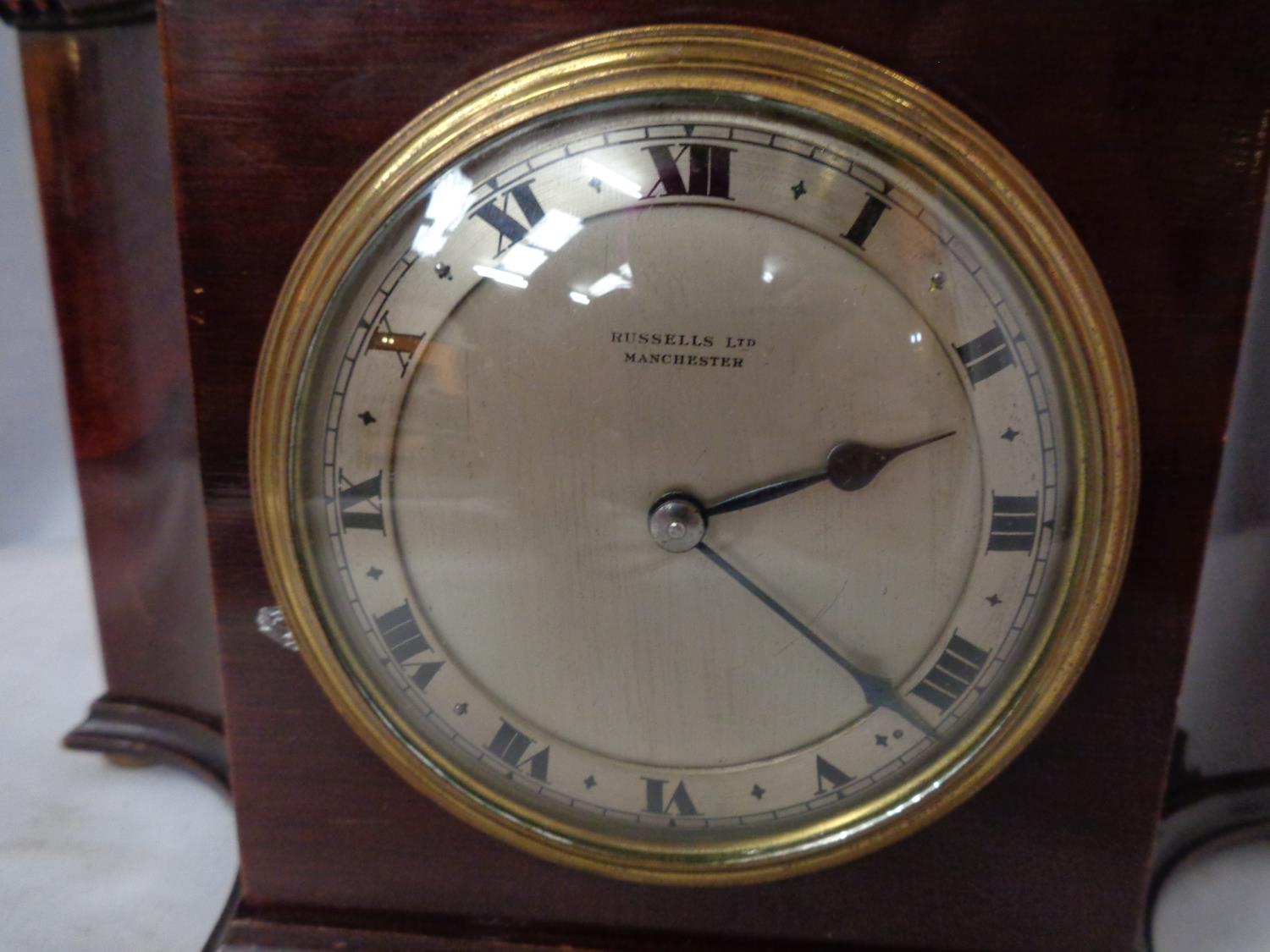 A RUSSELLS LTD MANCHESTER MANTLE CLOCK - Image 2 of 4