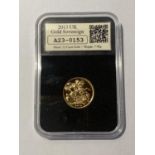A UK GOLD SOVEREIGN, QUEEN ELIZABETH 11, 2013, SUPERBLY BOXED, WITH CERTIFICATE OF AUTHENTICITY