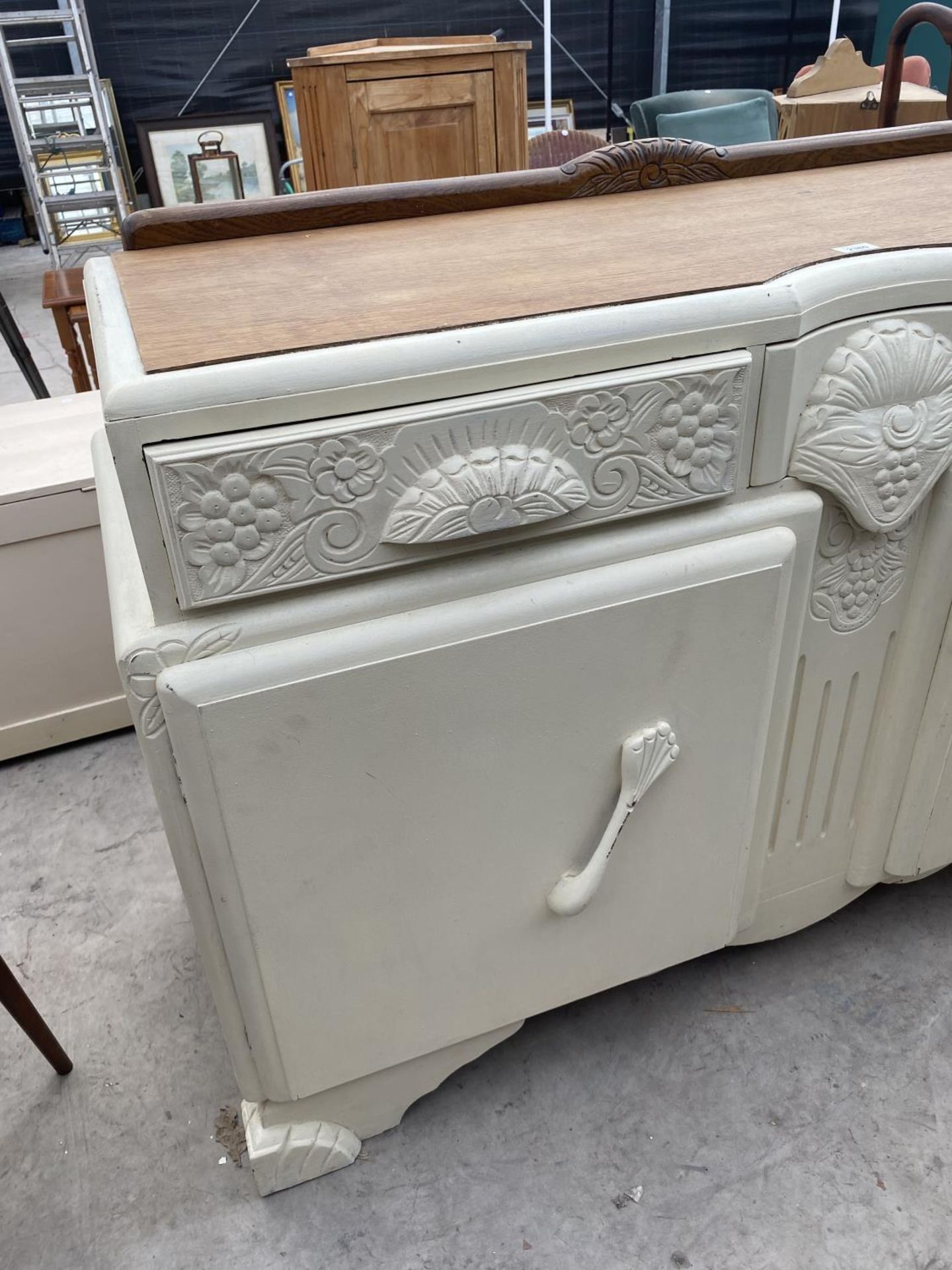 AN EARLY 20TH CENTURY OAK SIDEBOARD WITH SHABBY CHIC PAINTING, 54" WIDE - Image 2 of 4