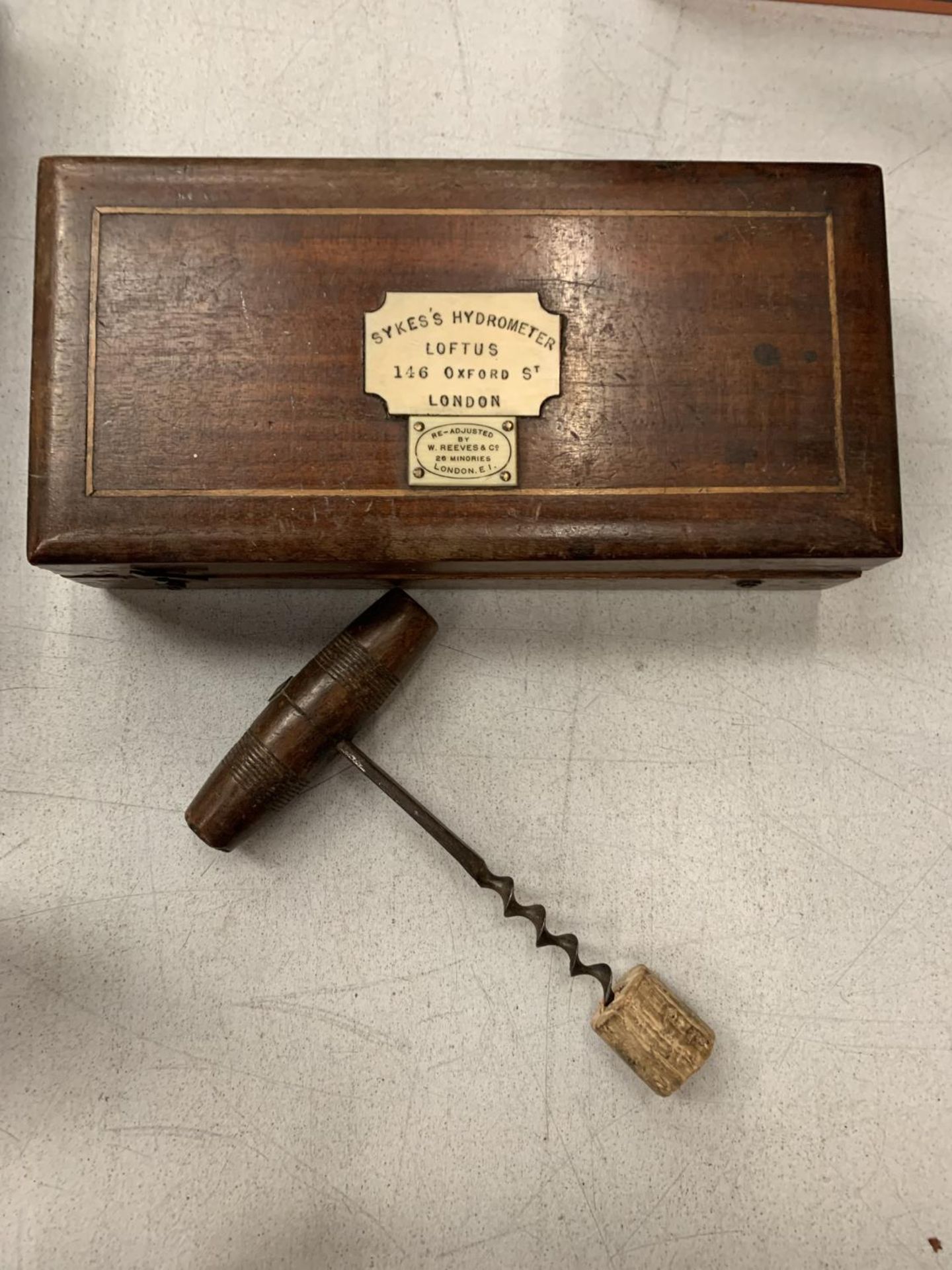 A BOXED SYKES HYDROMETER LOFTUS 146 OXFORD ST LONDON AND A VINTAGE CORK SCREW