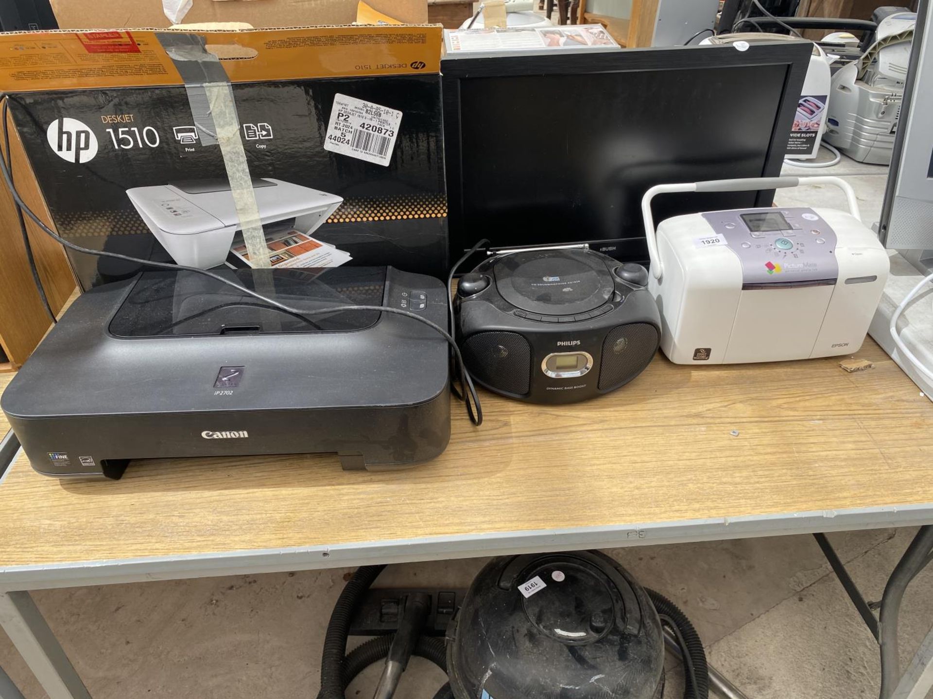 AN ASSORTMENT OF ITEMS TO INCLUDE A BUSH MONITOR, A CANON PRINTER AND A PHILIPS RADIO ETC