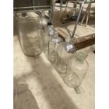 AN ASSORTMENT OF GLASS LAB BOTTLES AND CONTAINERS