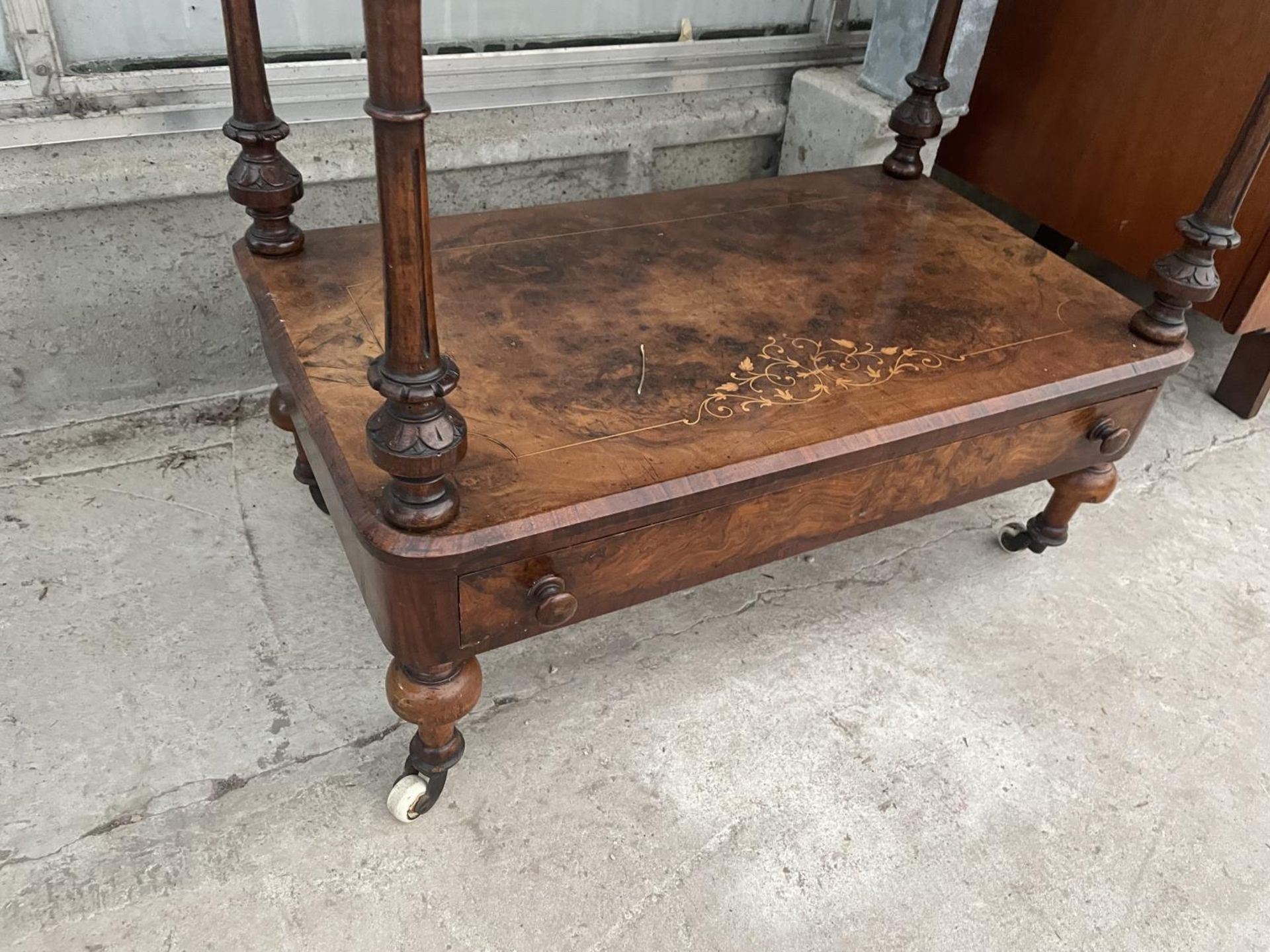 A VICTORIAN WALNUT AND INLAID THREE TIER WHATNOT WITH FRETWORK MIRROR-BACK ON TURNED SUPPORTS, - Image 7 of 8