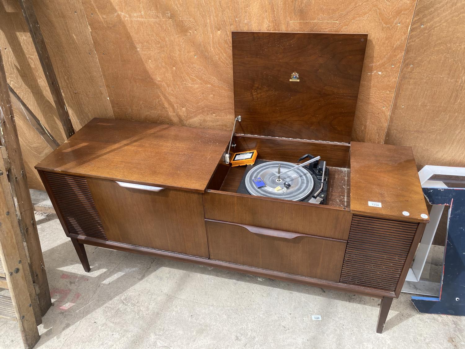 A RETRO ENTERTAINMENT UNIT WITH GARRARD 2025TC RECORD TURNTABLE AND DYNATRON TRANSPOWER SRX26 TUNER