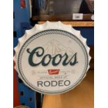 A VINTAGE GARAGE RETRO 'COORS LIGHT' HANGING WALL BEER BOTTLE CAP DISPLAY SIGN 35 CM