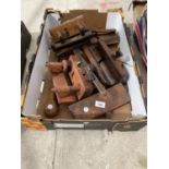 AN ASSORTMENT OF VINTAGE WOOD PLANES AND CLAMPS ETC