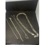 FOUR ITEMS OF SILVER JEWELLERY TO INCLUDE A HEAVY NECKLACE, FURTHER NECKLACE, A T BAR ALBERT CHAIN