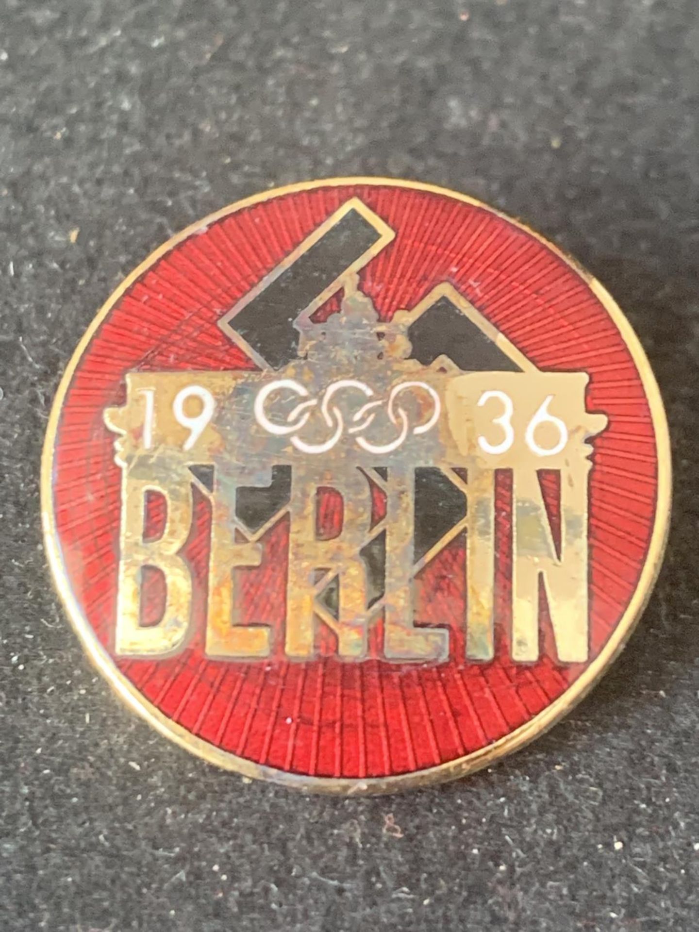 A GERMAN BADGE