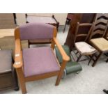 A DAYS MEDICAL AIDS GOUT STOOL AND ROYAL ART GORDON ELLIS COMMODE CHAIR (LACKING CHAMBER POT)