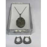 A SILVER NECKLACE WITH A FLOWER DESIGN LOCKET AND A PAIR OF EARRINGS WITH A PRESENTATION BOX