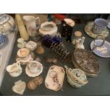 A NUMBER OF GLASS AND CERAMIC ITEMS AND SILVER PLATED EGG CUP HOLDER