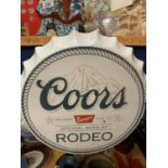 A VINTAGE STYLE RETRO COORS HANGING WALL BEER BOTTLE CAP DISPLAY SIGN 35CM